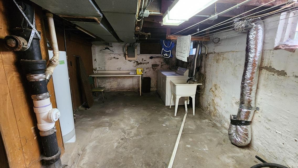 3010 Vincent Avenue N