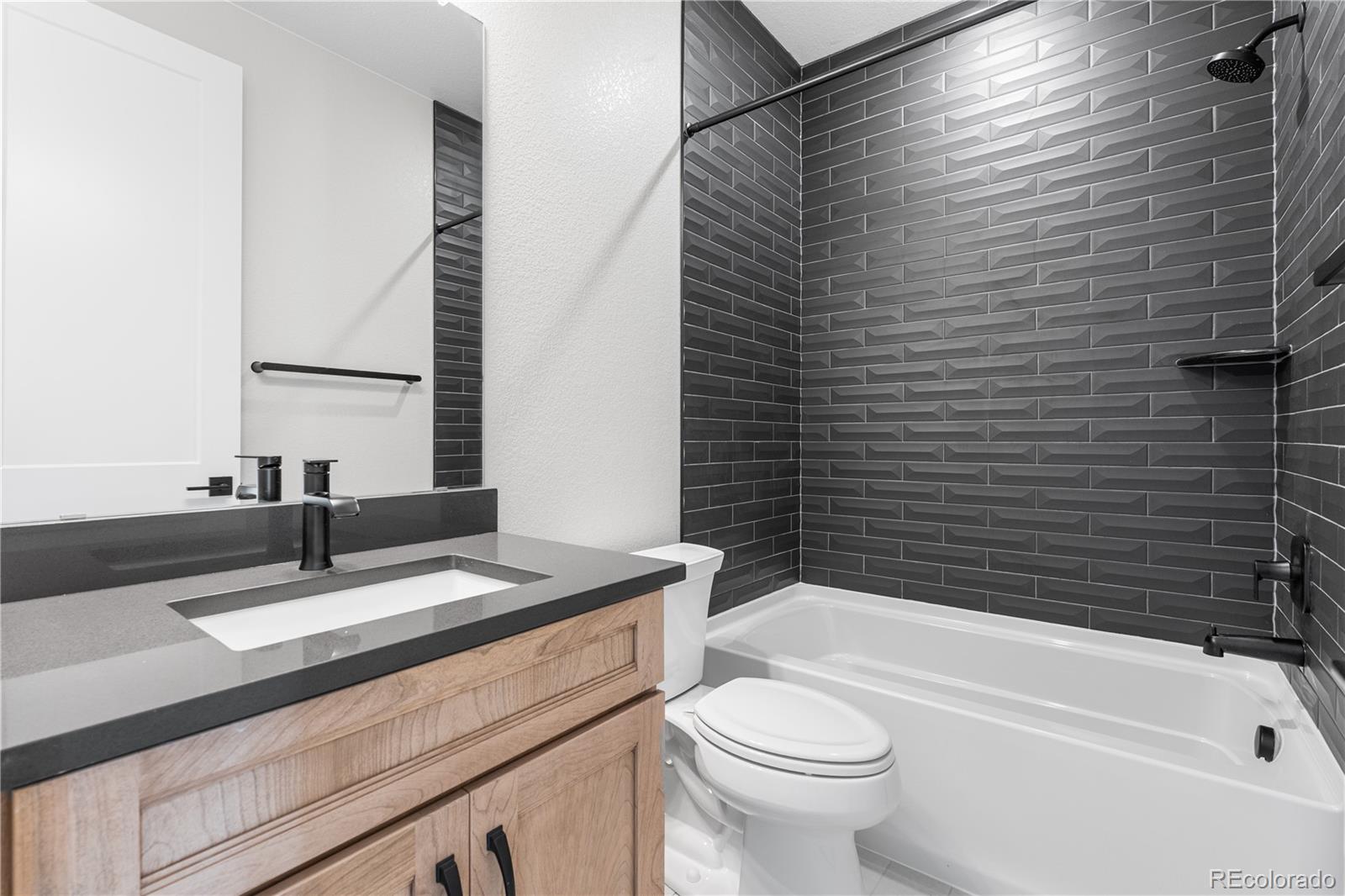 1250 Bridgefield Road