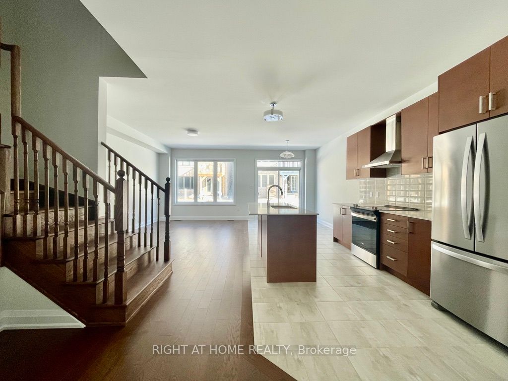23 Sweet Cicely St
