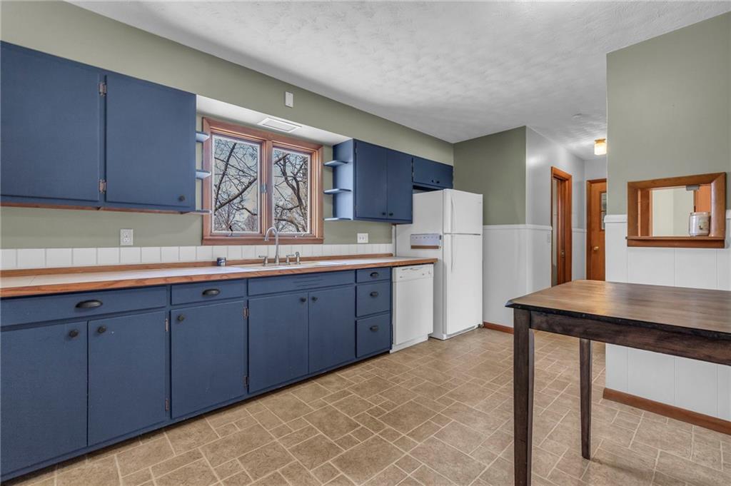 205 N Cleveland Street