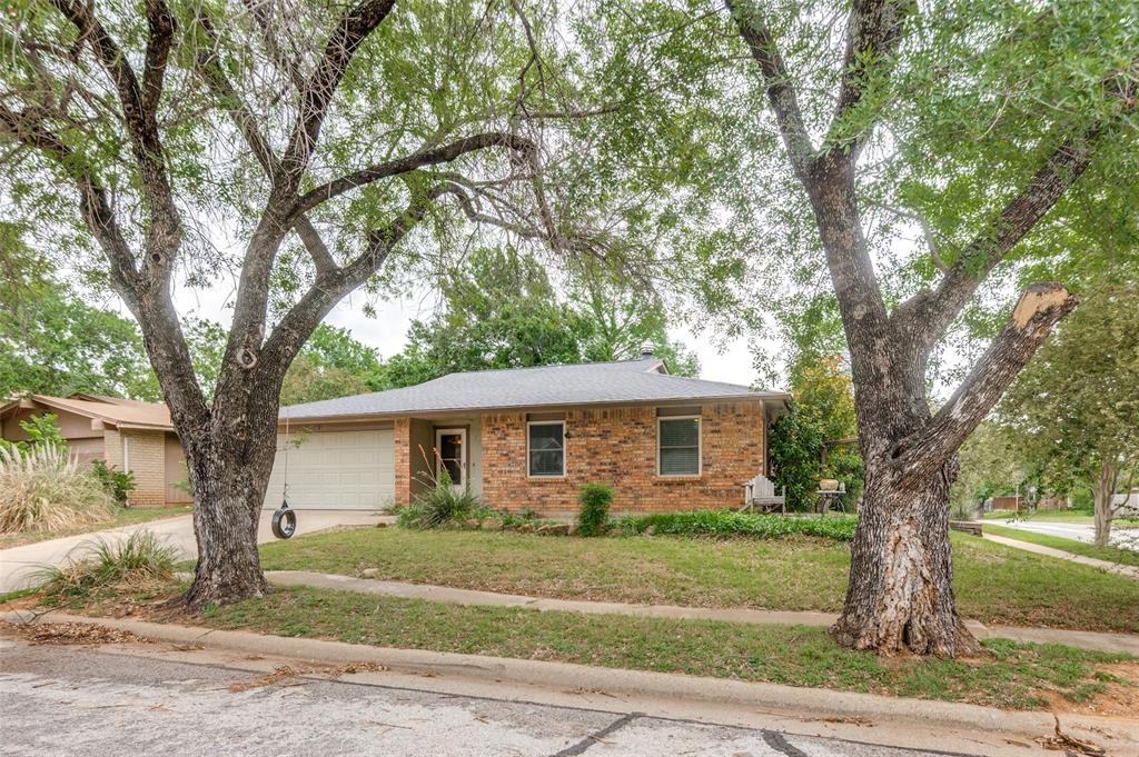 2511 Ridgemoor Court