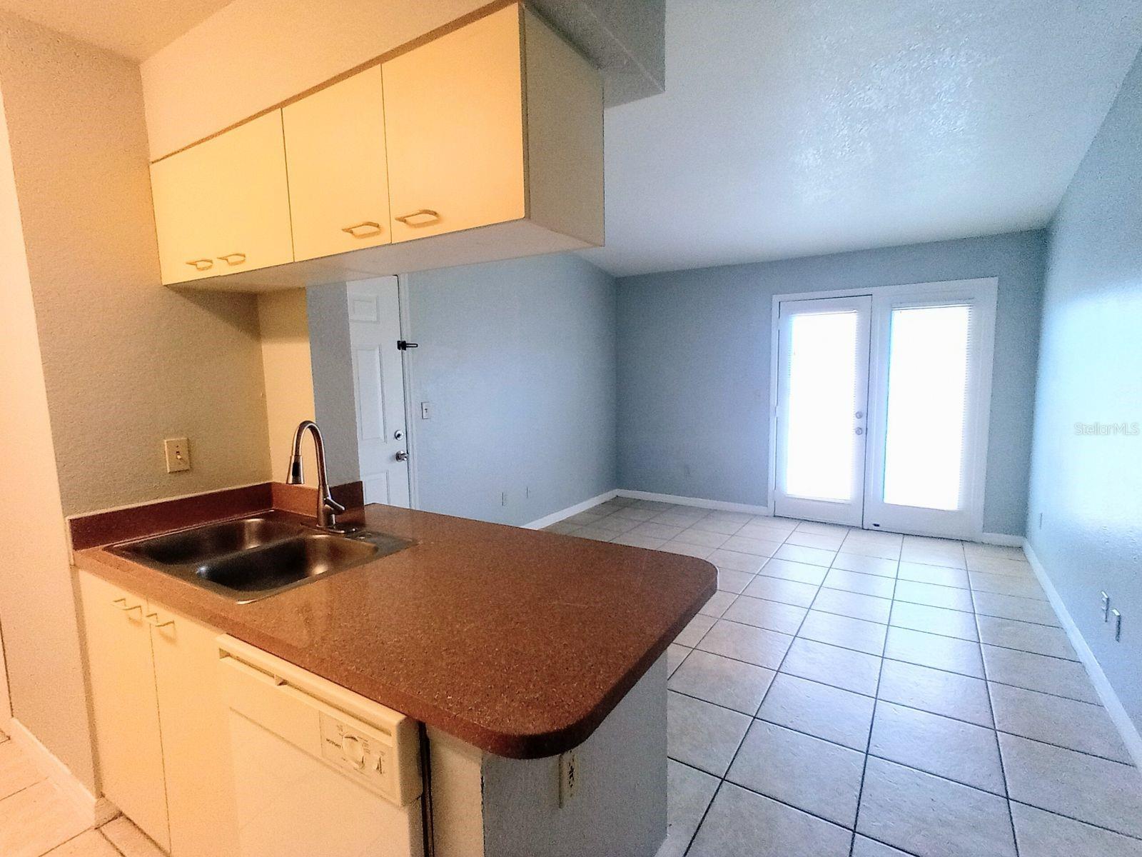 2550 N Alafaya Trail 4305