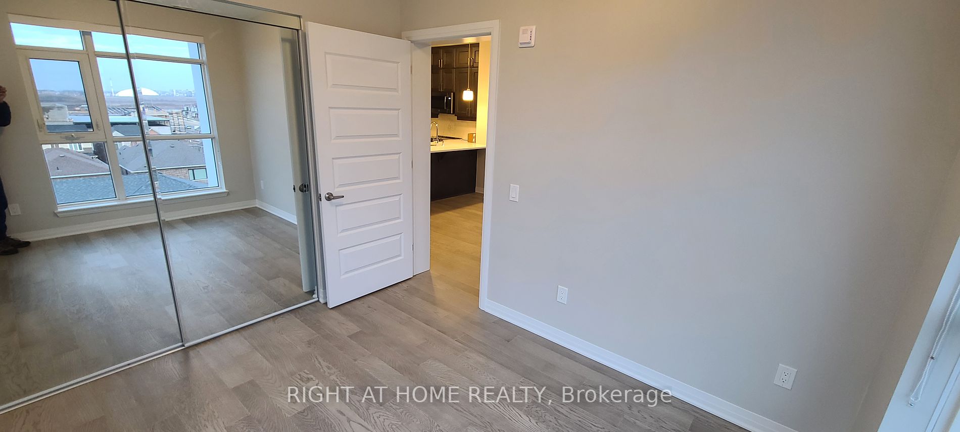 460 Gordon Krantz Ave 506