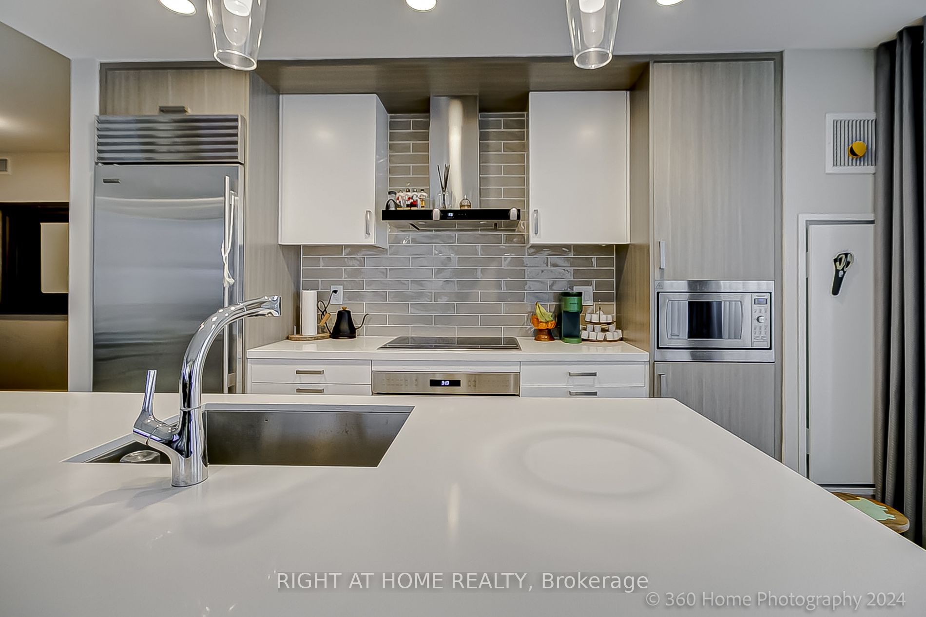 1575 W Lakeshore Rd 227