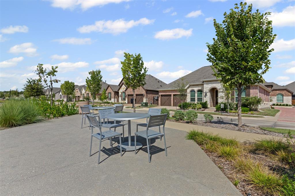 4747 Kings Garden Parkway