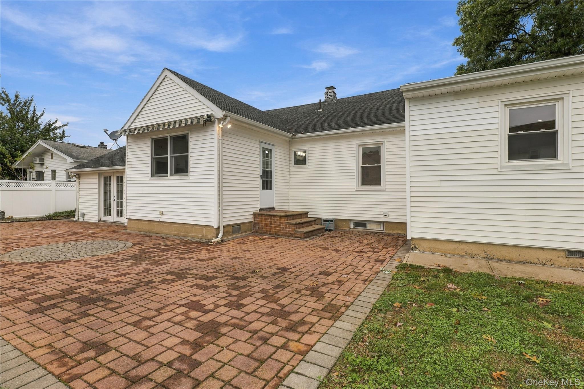 74 Homecrest Court