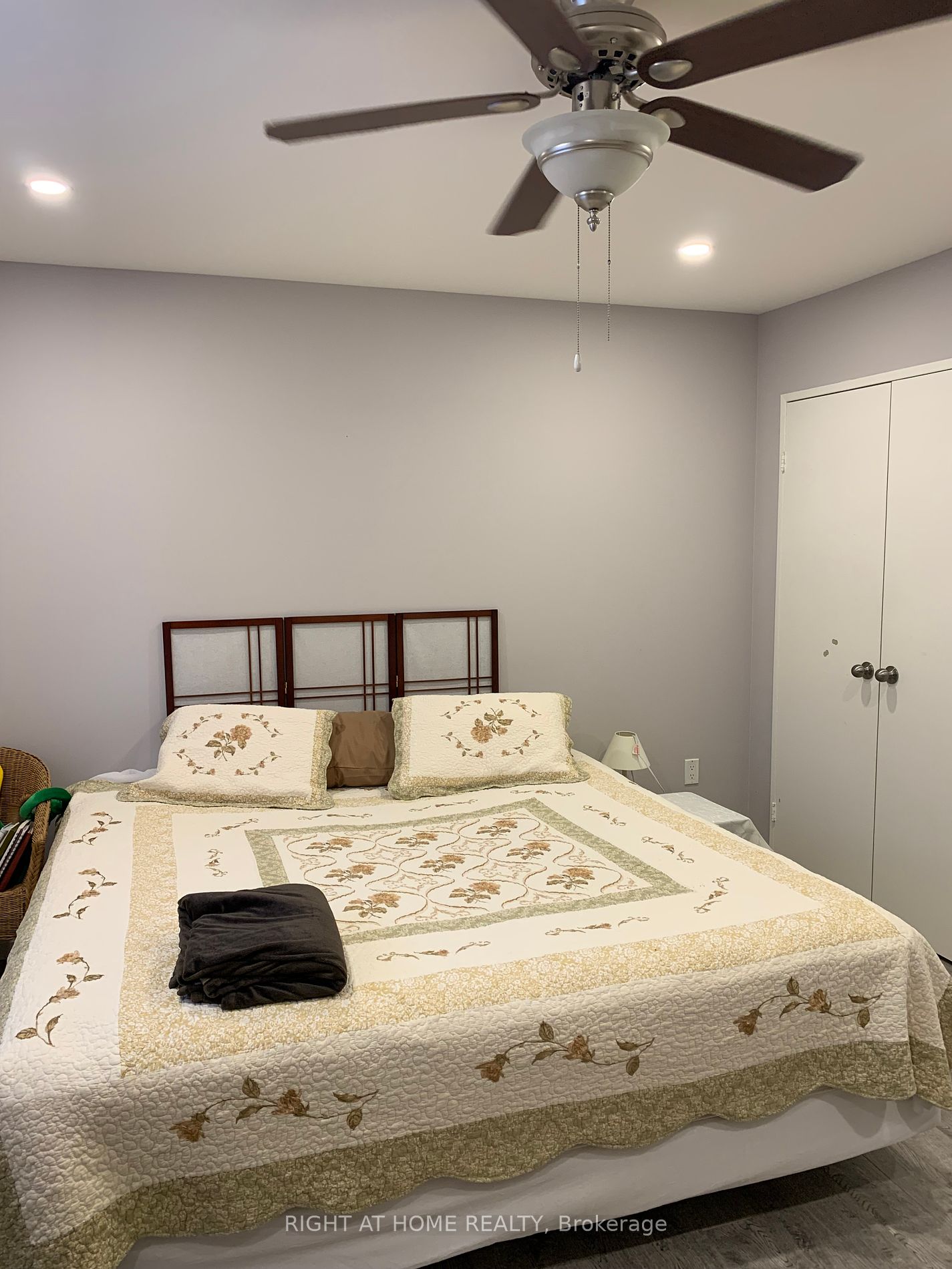 100 Dundalk Dr 208