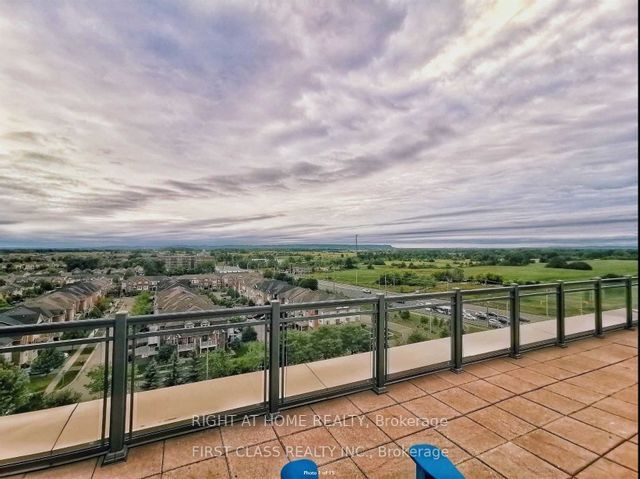 2490 Old Bronte Rd 721