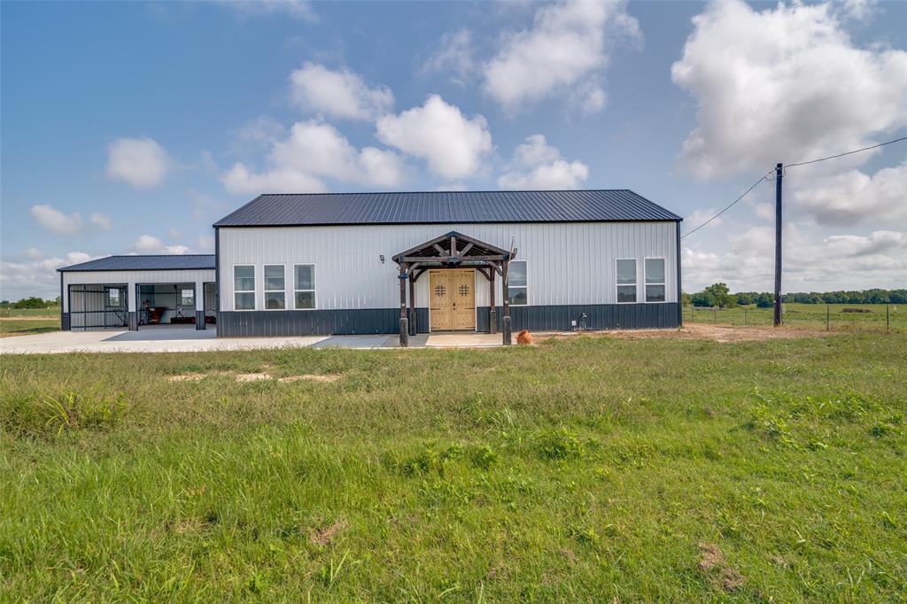 958 County Road 2105