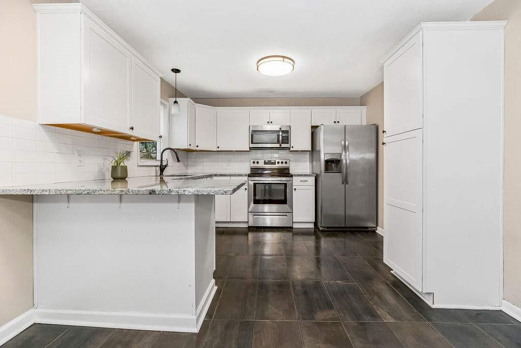 4224 Hawthorne Avenue