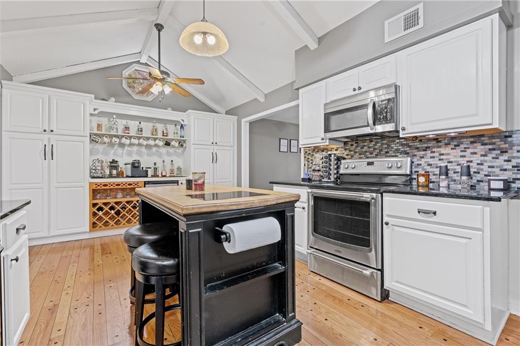 9705 NW Hampton Woods Drive