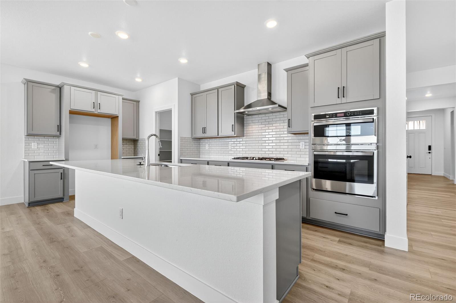 4285 Ridgewalk Point