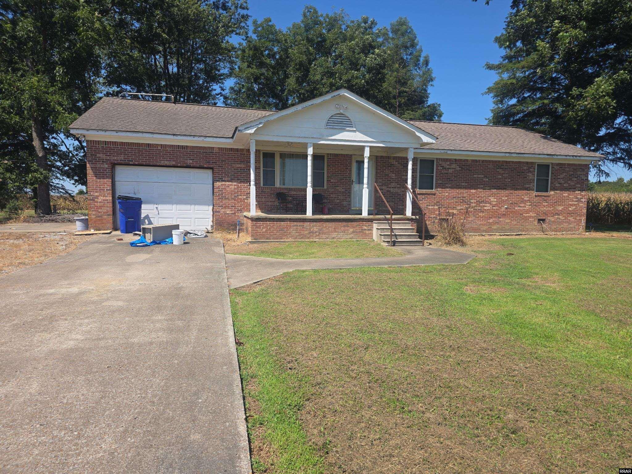 1352 Travis Chapel Rd