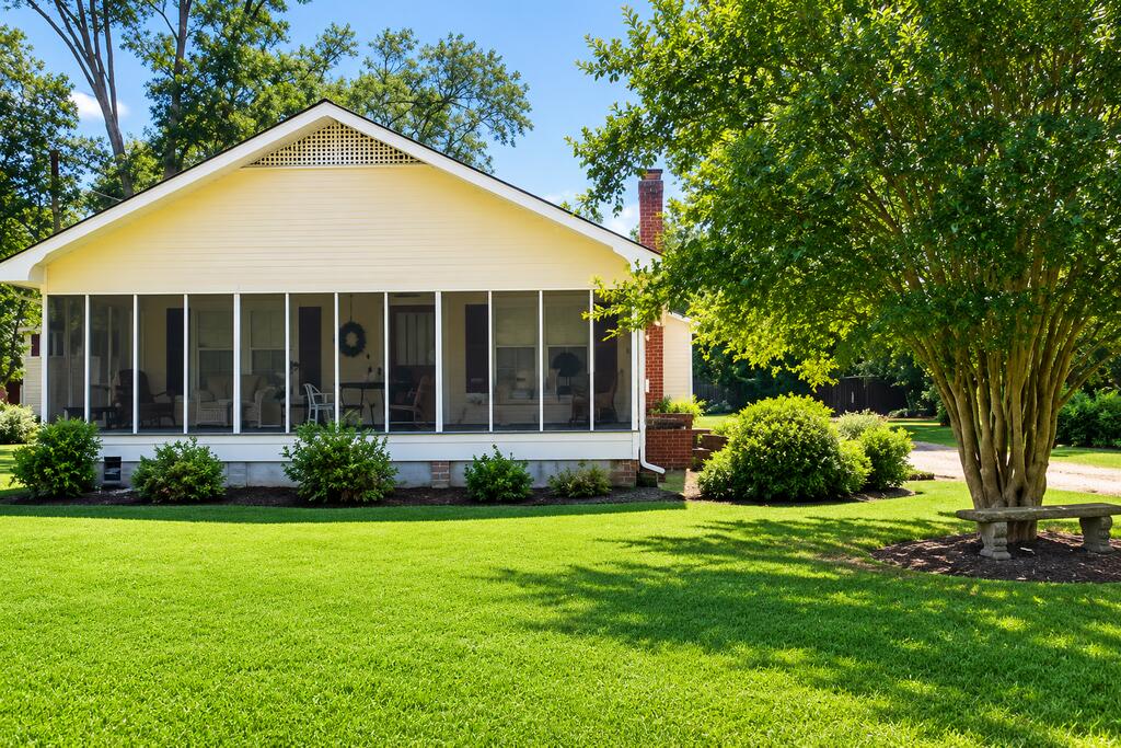 Are you looking for a property that offers living space with income potential? The main house features two bedrooms and one bathroom. It has new LVP flooring in a portion of the house and an open floorplan. There is a large porch that would be great for entertaining. The guest house/apartment has 684 square feet, one bedroom and one bathroom. Underneath the guest house is several different storage areas. All of this is located on approx. 1.37 Aces. Schedule your personal showing today! (Some pictures have been altered with AI.)