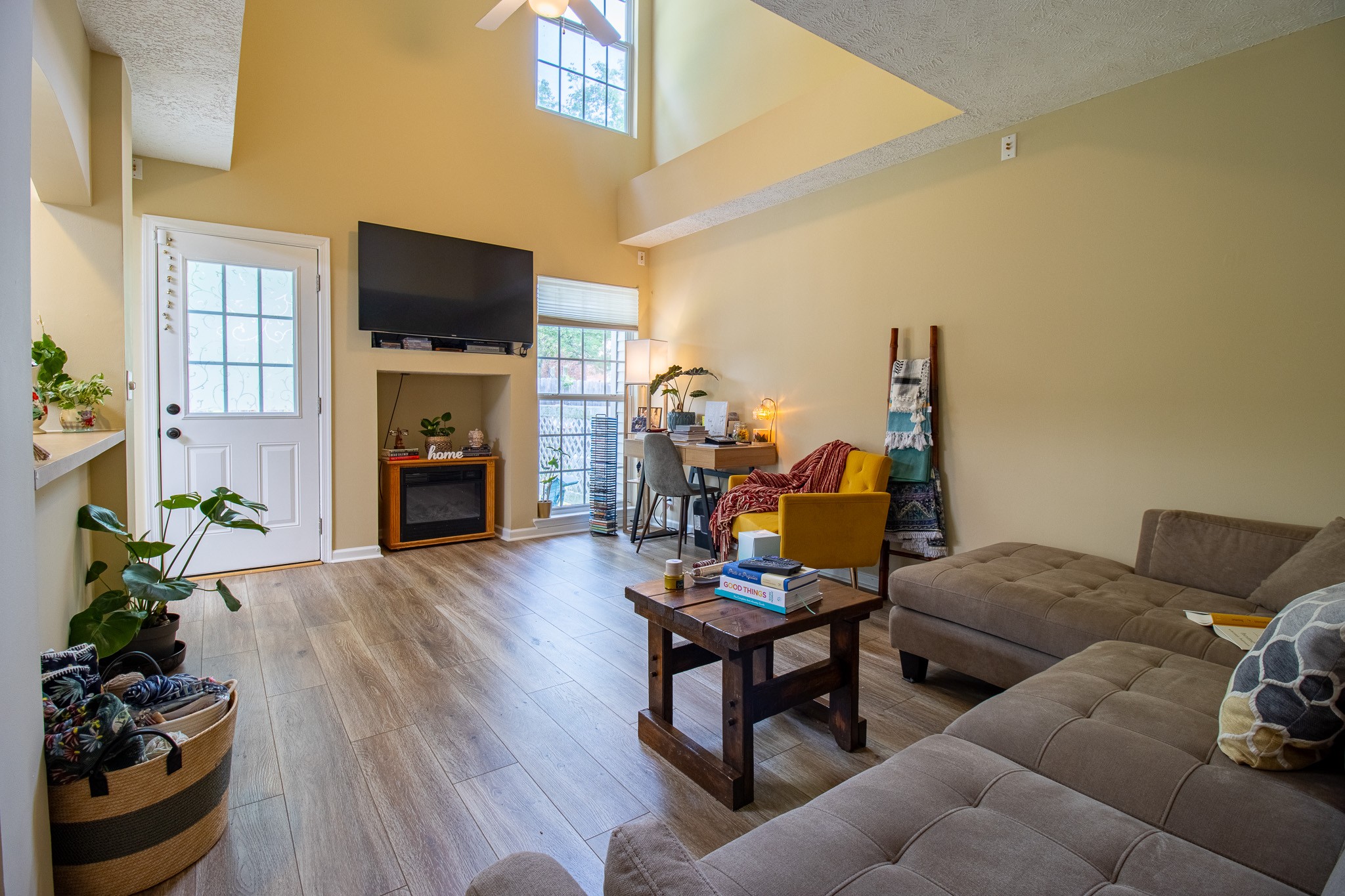 2126 Nashboro Blvd