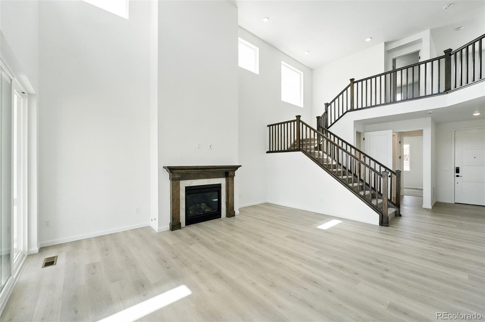 9344 Quartz Street