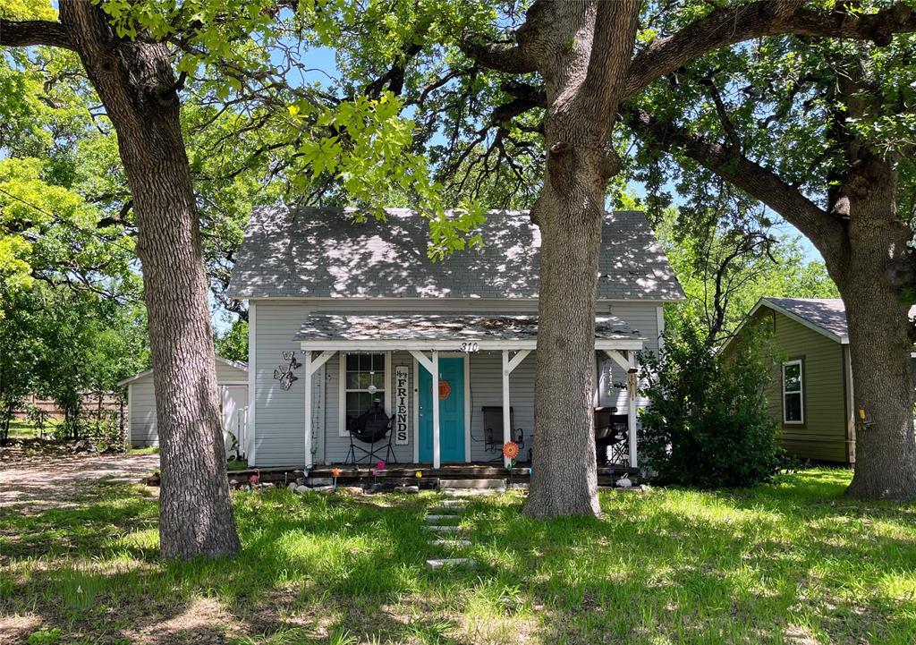 310 W Russell Street