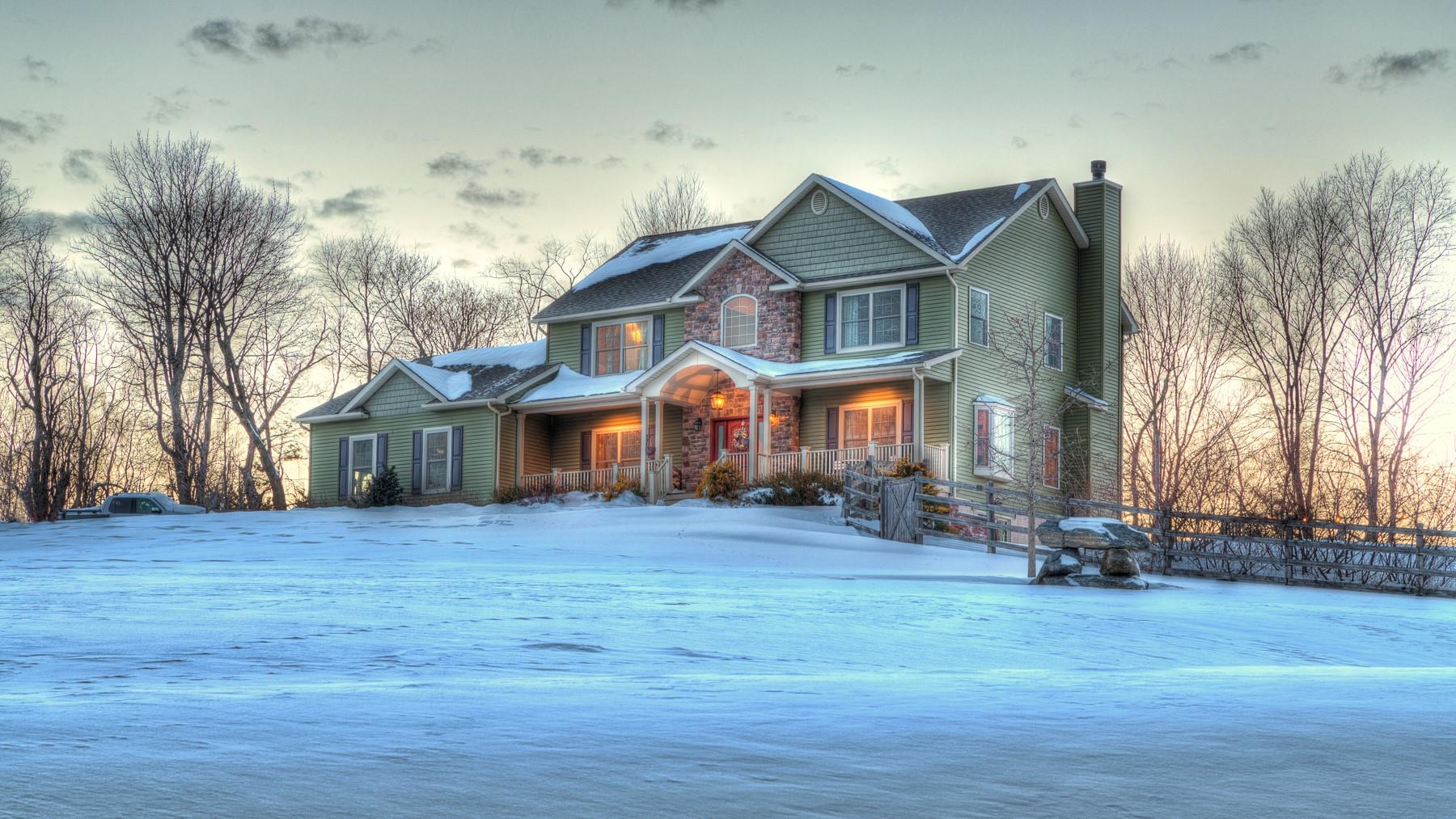 154 Hambletonian Road