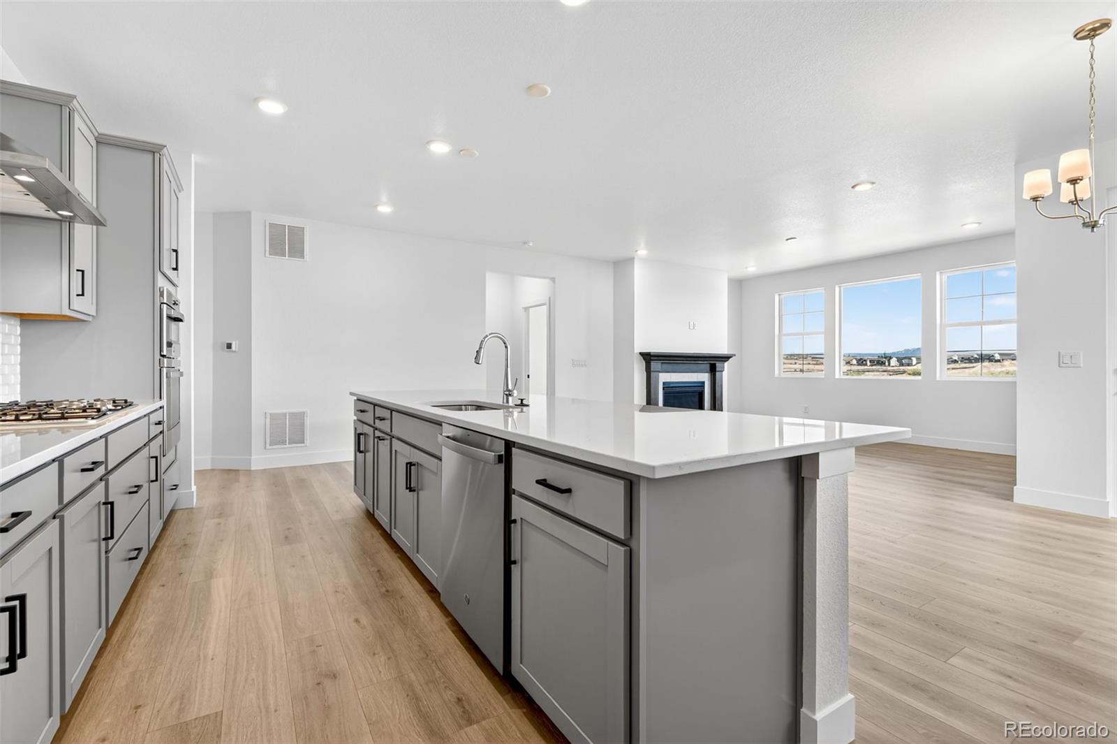 4285 Ridgewalk Point