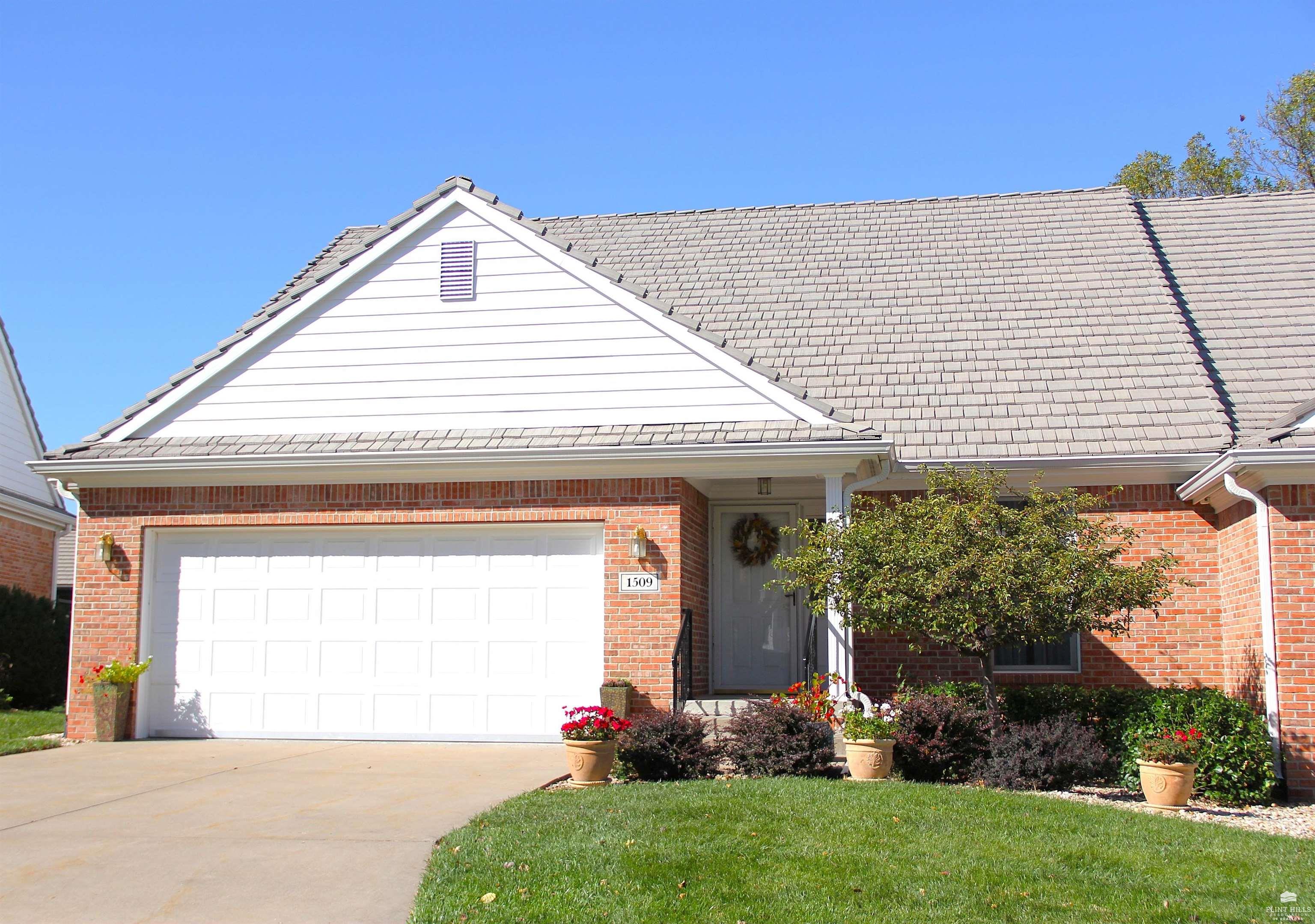 1509 Williamsburg Drive