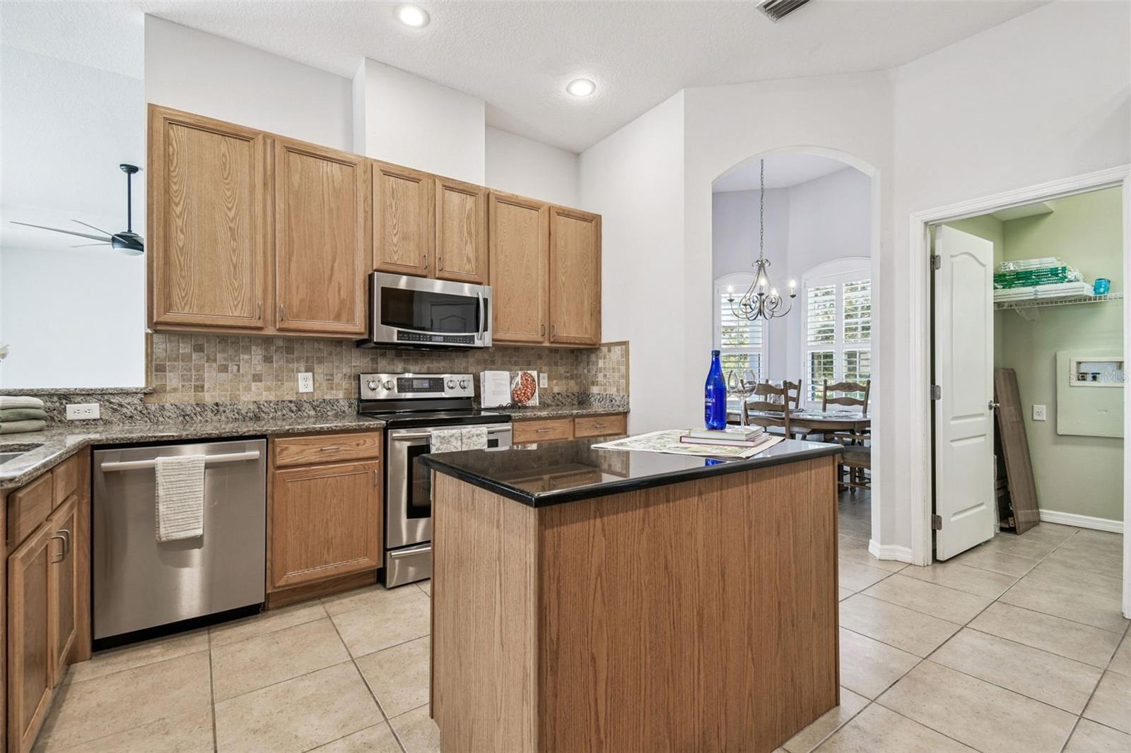 15639 Seth Country Lane