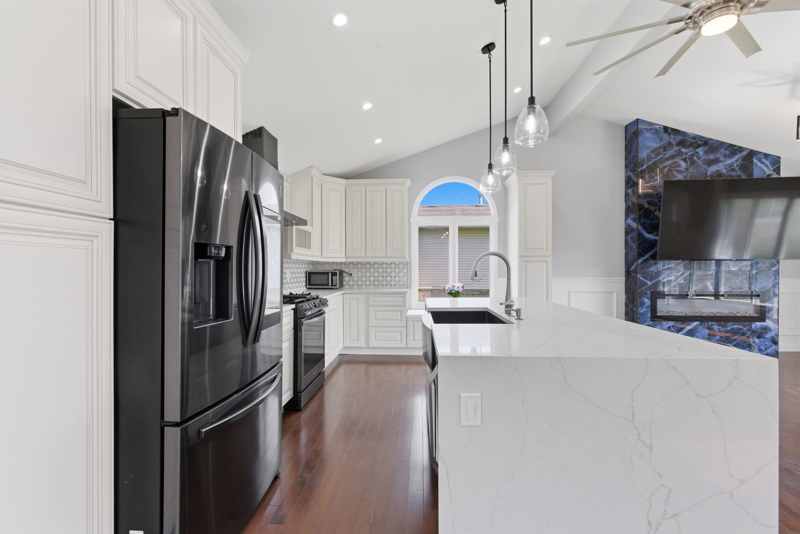 3494 Fairway Drive
