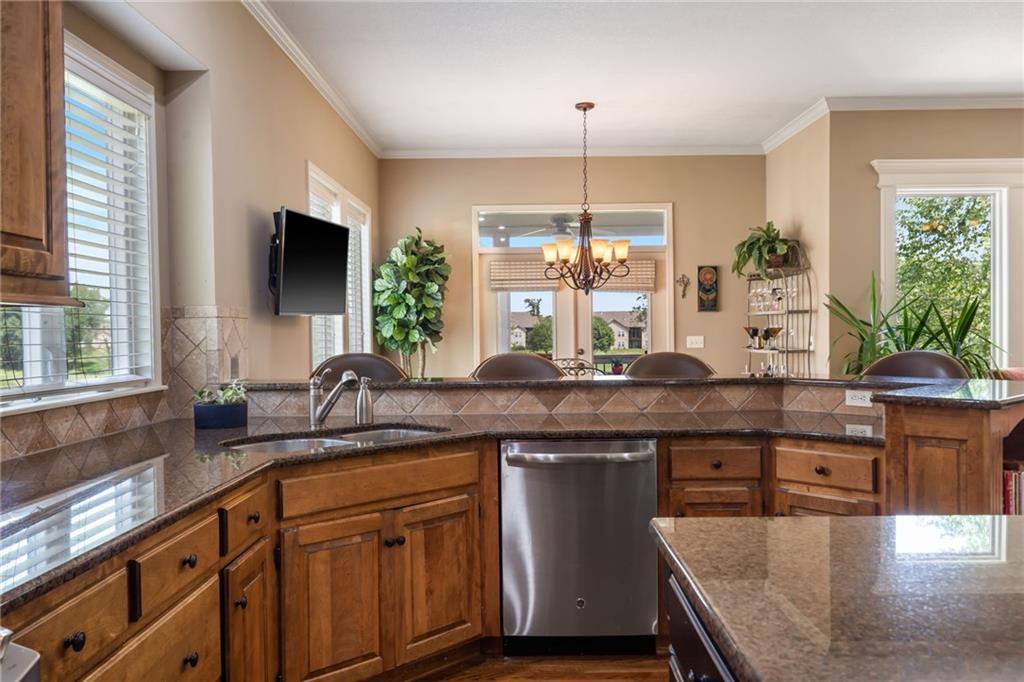 1810 NE 106th Terrace