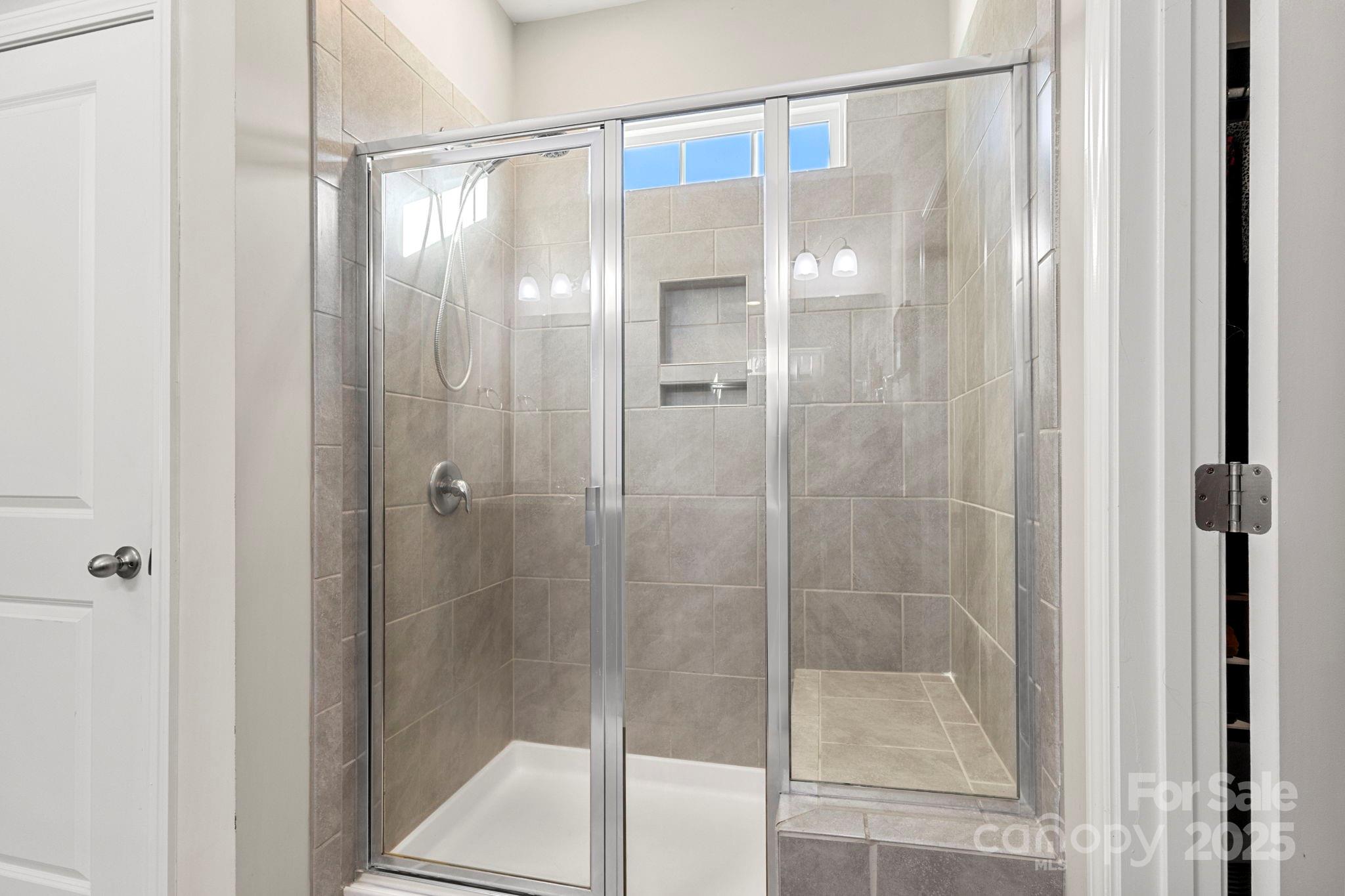 3729 Norman View Drive