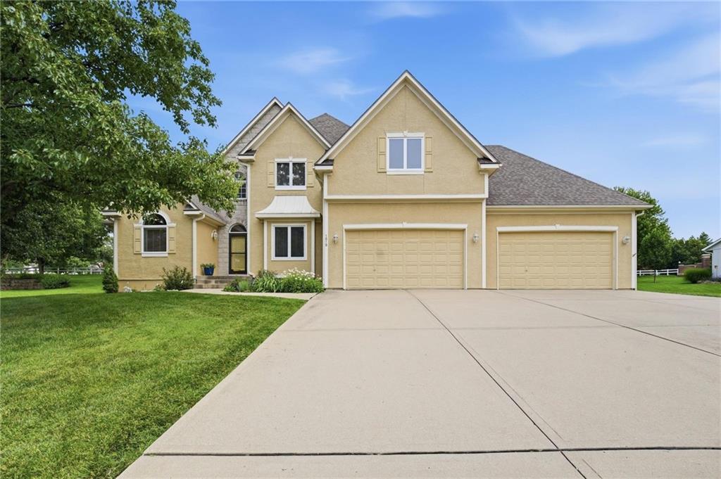1019 SW Coachlight Court