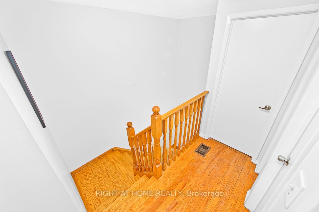 50 Silver Bell Grve 5