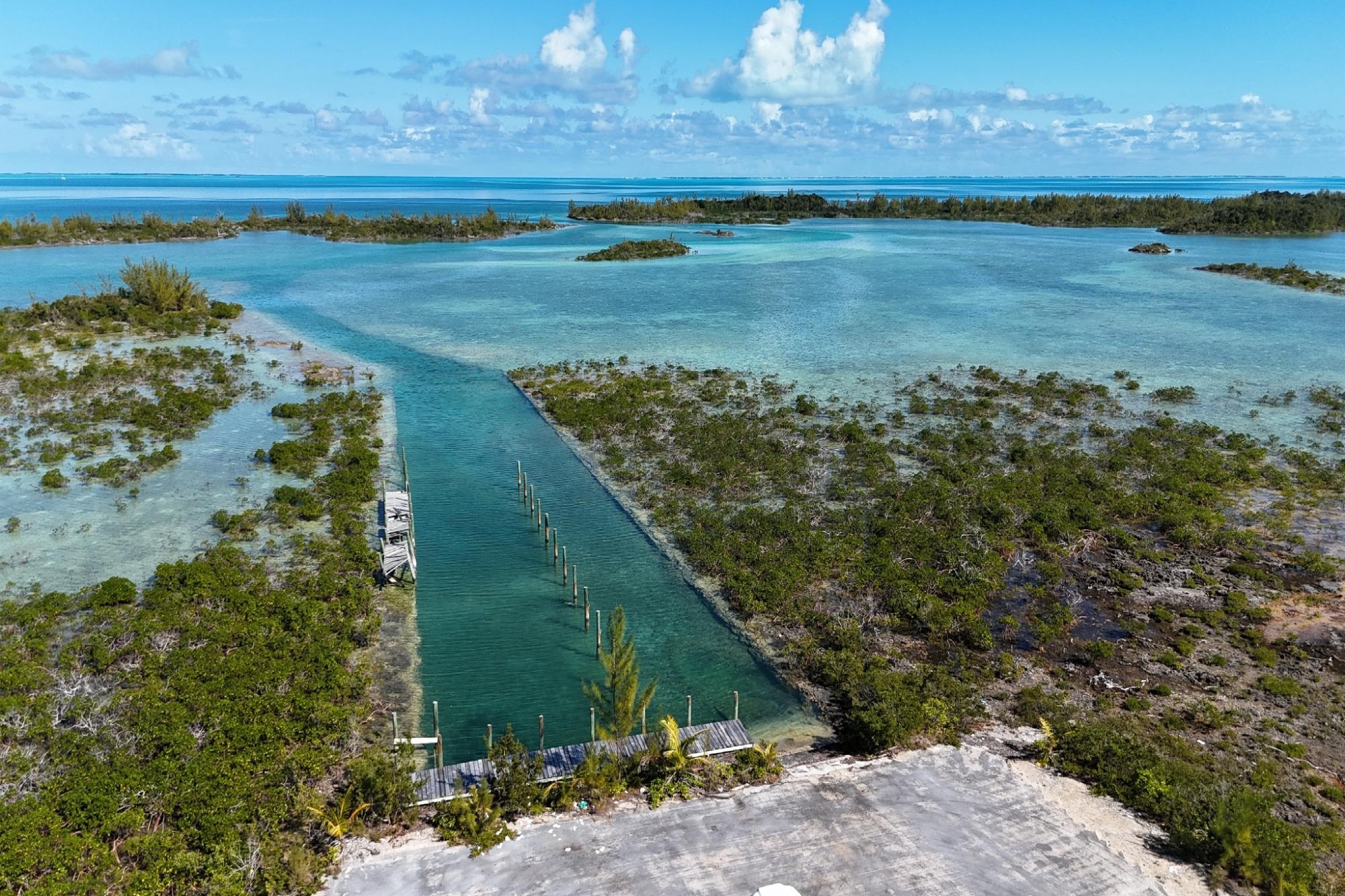 10 Turtle Cove, The Landing