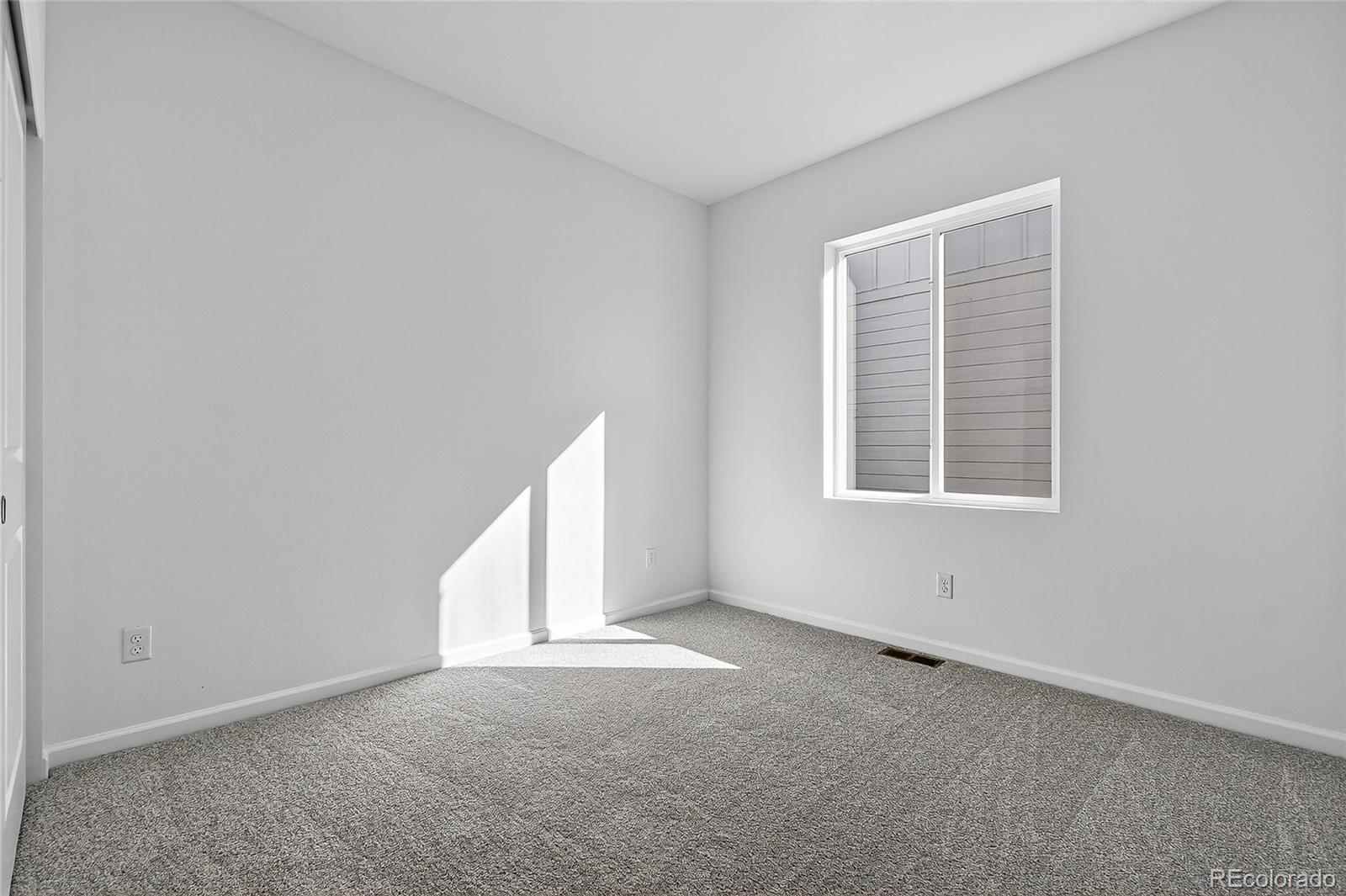 17055 W 92nd Loop