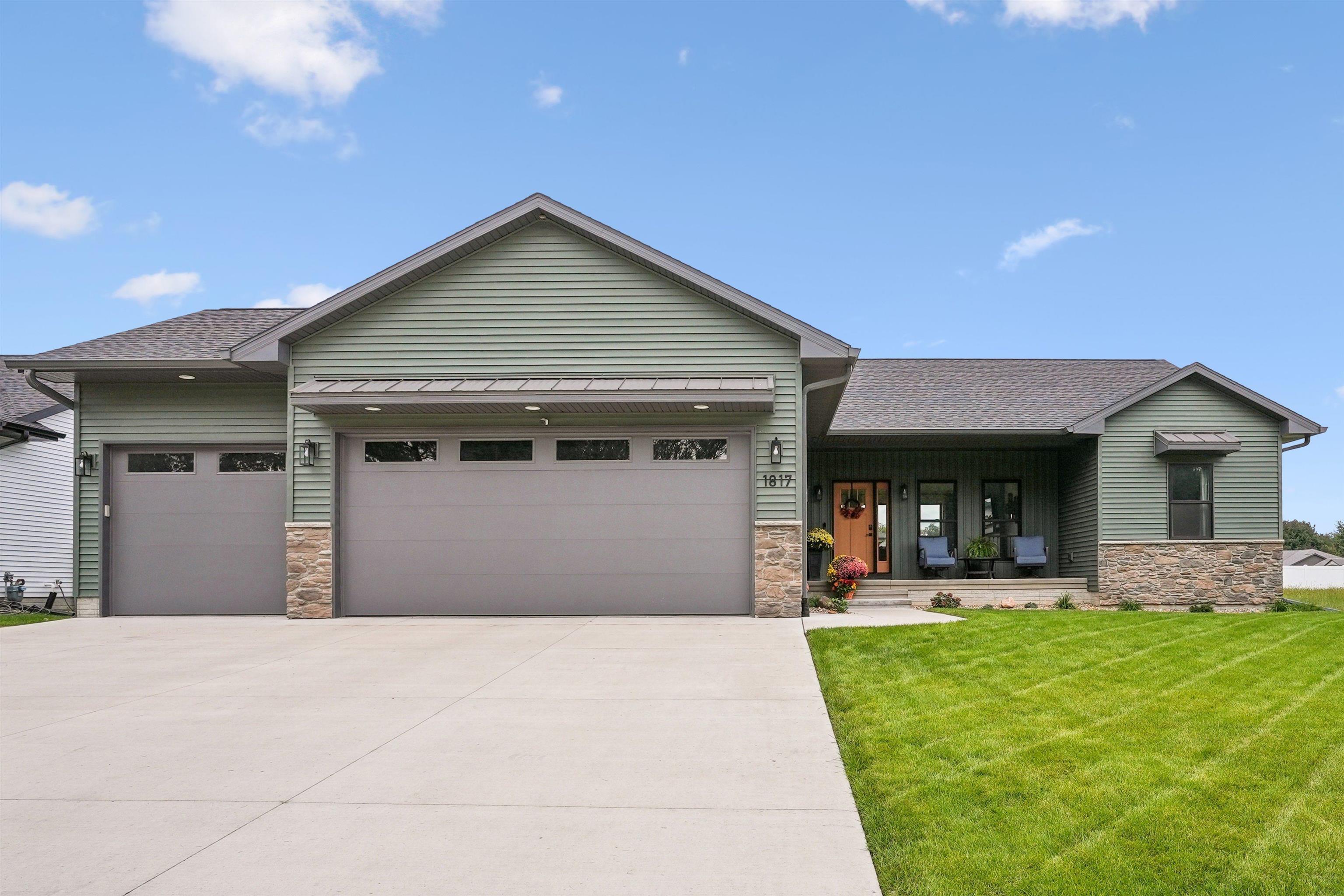 1817 Ashworth Drive