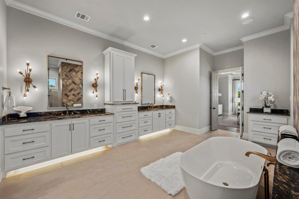 500 E Bob Jones Road