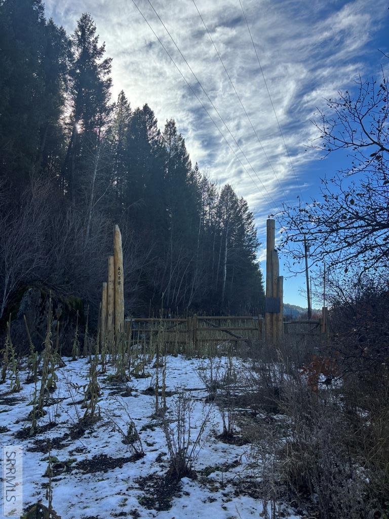 4088 Lower Fishermans Drive