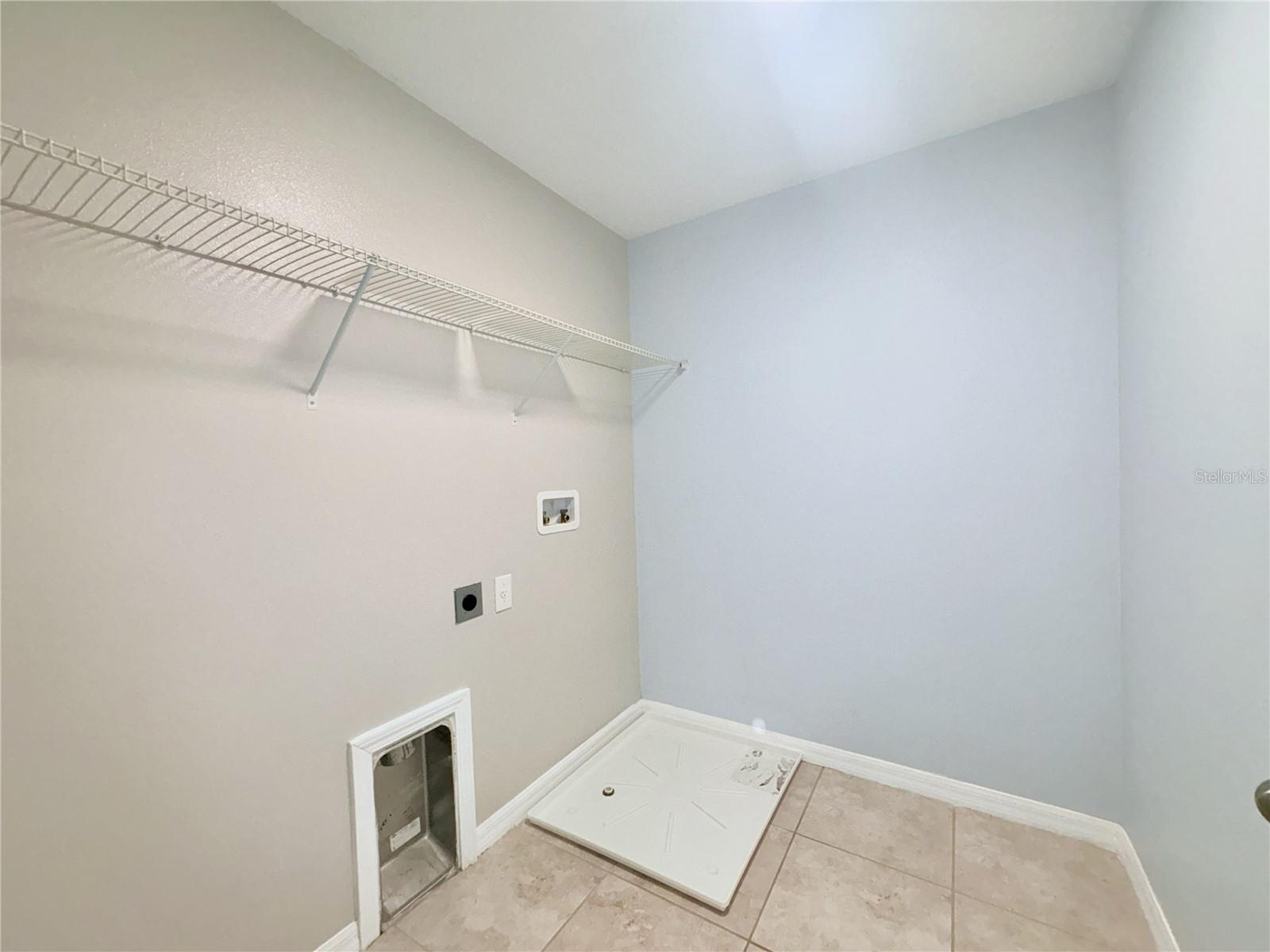 4935 Reflecting Pond Circle