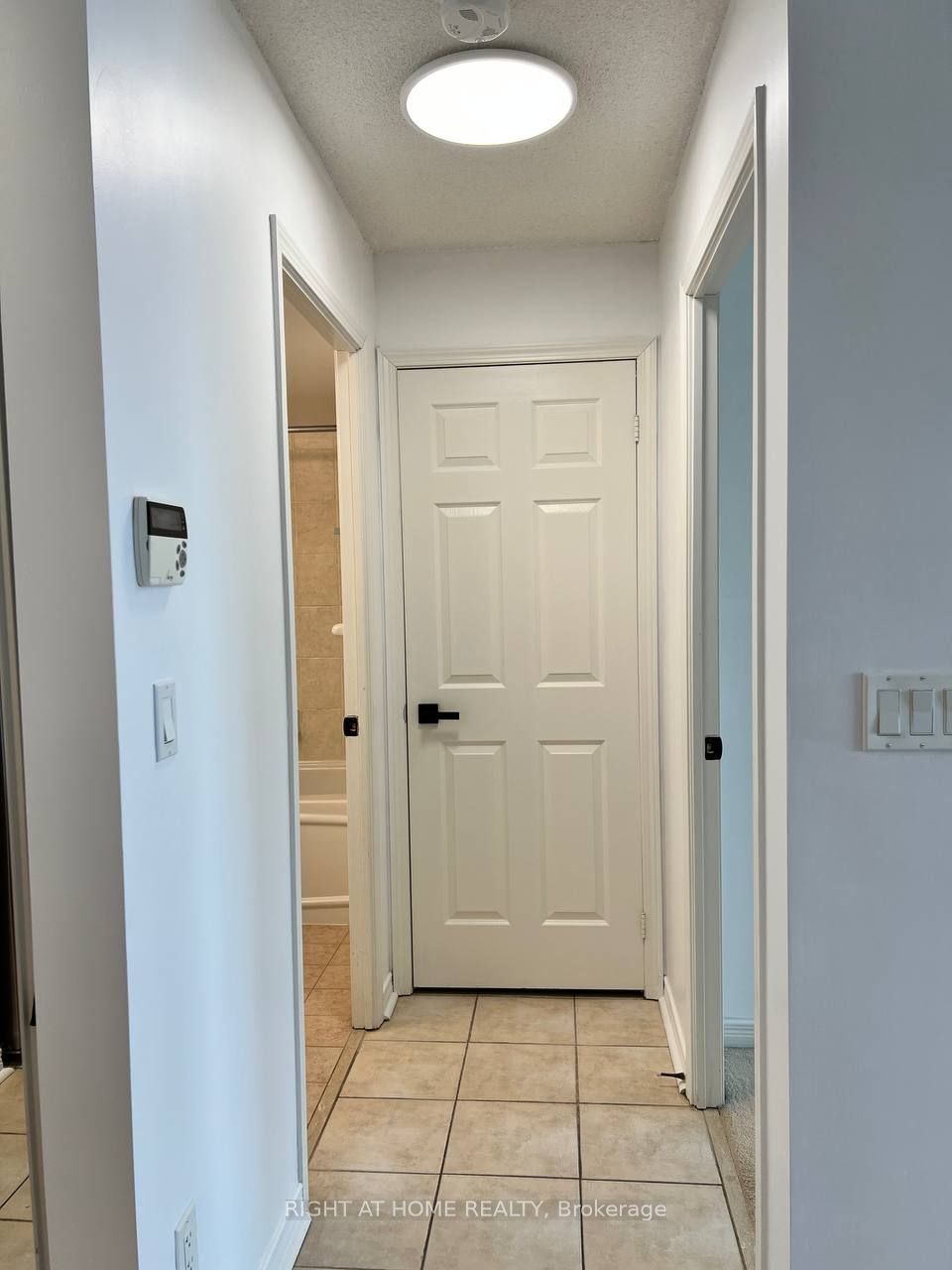 11 Oneida Cres 1202
