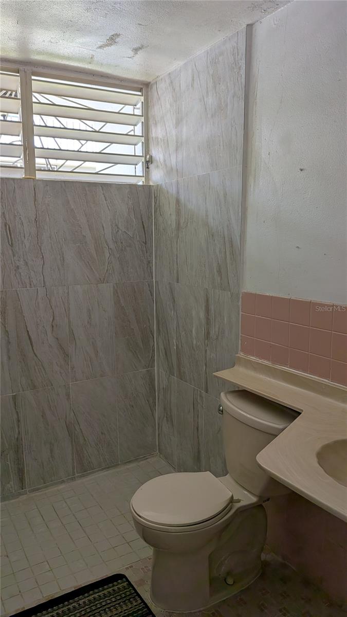 Urb. Santa Elena Calle 9 E-5