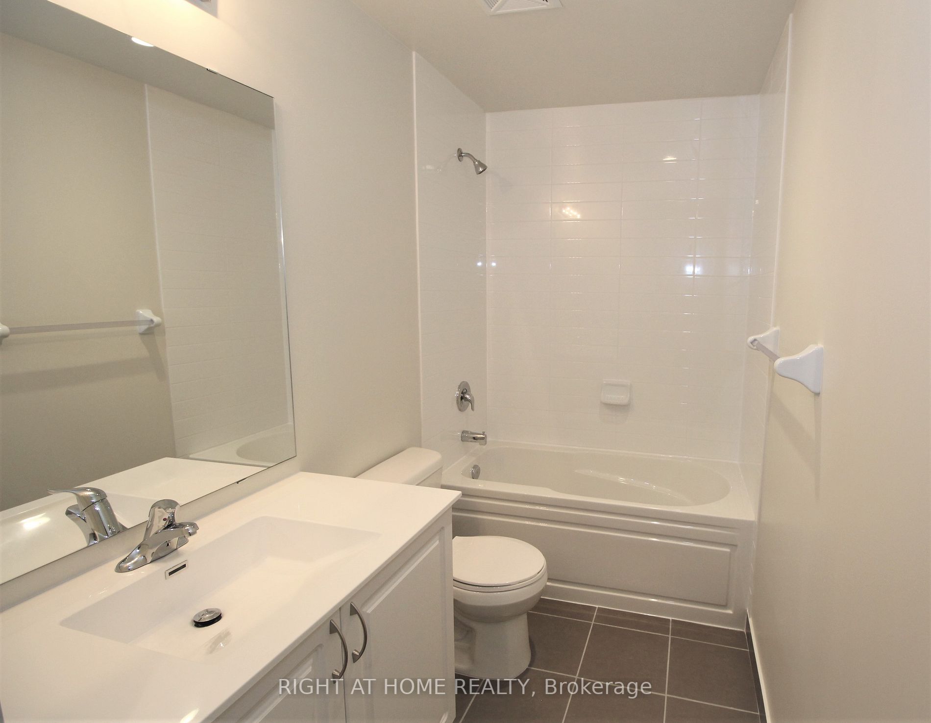 39 Annie Craig Dr 1214