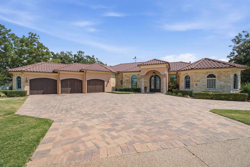1000  Catalina Bay Boulevard , Granbury, TX, 