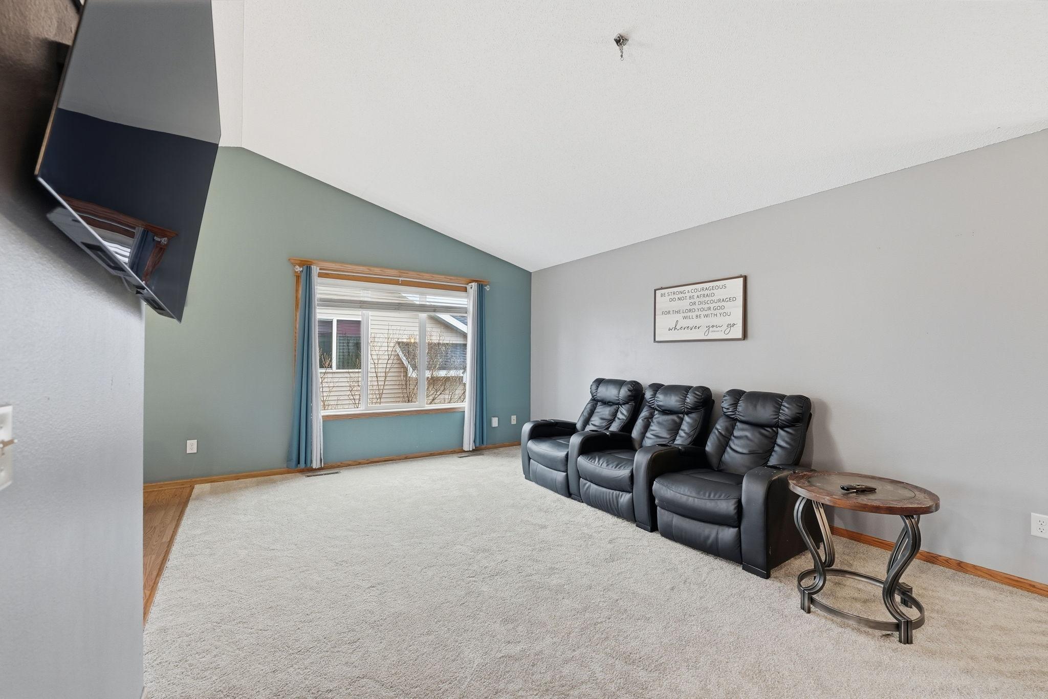 1208 Knickerbocker Court