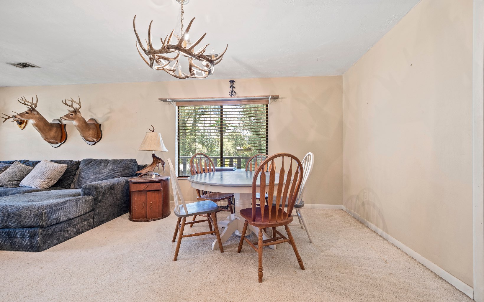 838 NW Banta Acres Rd