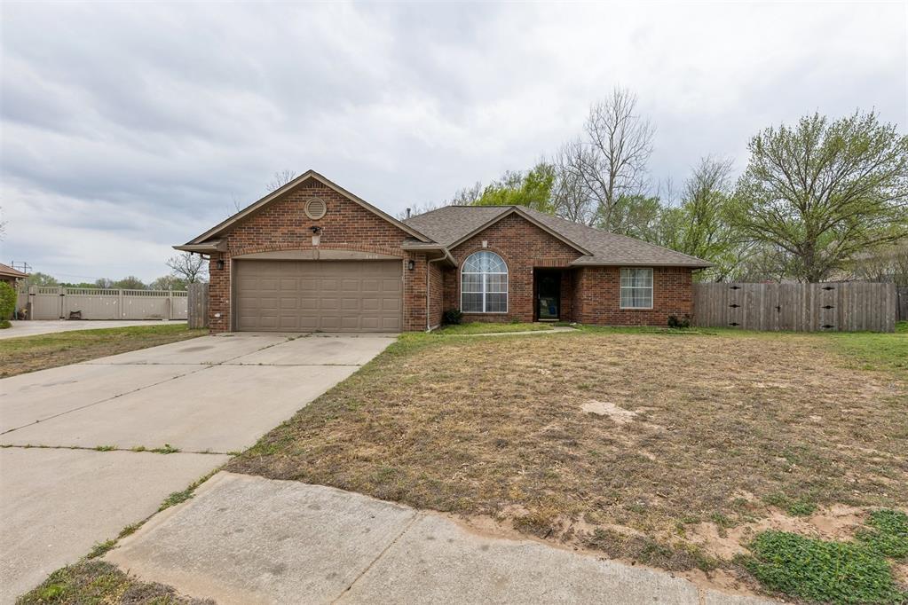 Welcome to this stunning 3-bedroom, 2-bathroom home with a bonus office/flex space, perfectly situated in a prime Norman location. Located close to Highway 9, I-35, and the OU campus, this property offers a unique blend of convenience and tranquility. As you step inside, you'll be greeted by an open floor plan that seamlessly connects the living spaces, creating an inviting and spacious atmosphere. The large living room is perfect for family gatherings or hosting friends, and it offers a cozy retreat for relaxation. One of the standout features of this property is its quiet cul-de-sac location with a 50-acre greenbelt right in your backyard, providing a picturesque and peaceful view. The surrounding neighborhood is adorned with mature trees, creating a serene and charming atmosphere that's perfect for a family or anyone seeking a peaceful oasis. The home has been thoughtfully updated, boasting a modern and stylish interior. Fresh paint throughout breathes new life into every room, and contemporary light fixtures add a touch of elegance and ambiance. This home is truly move-in ready, and it's an opportunity you won't want to miss. Schedule a private tour today!