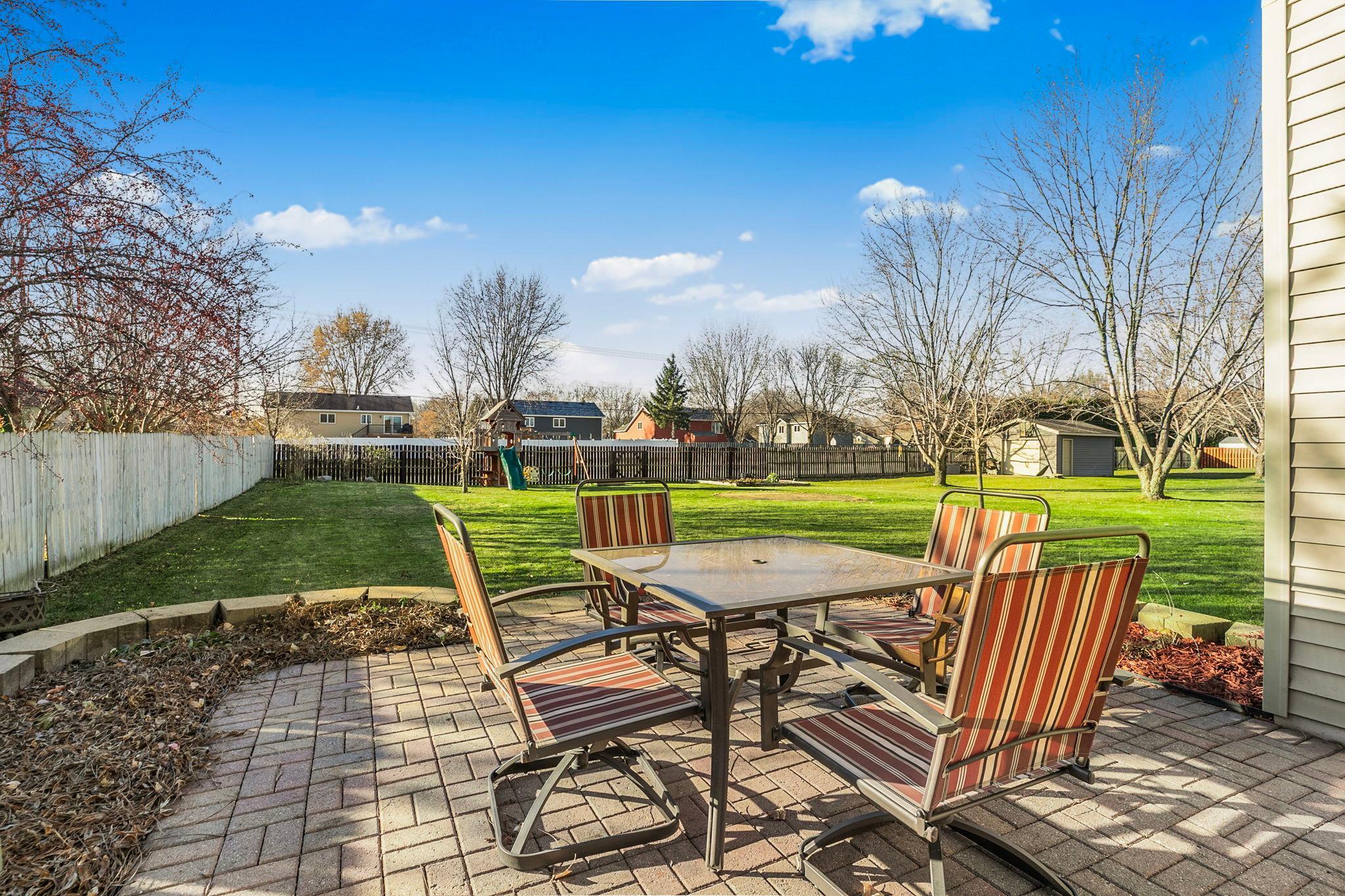 1083 Lawrence Circle