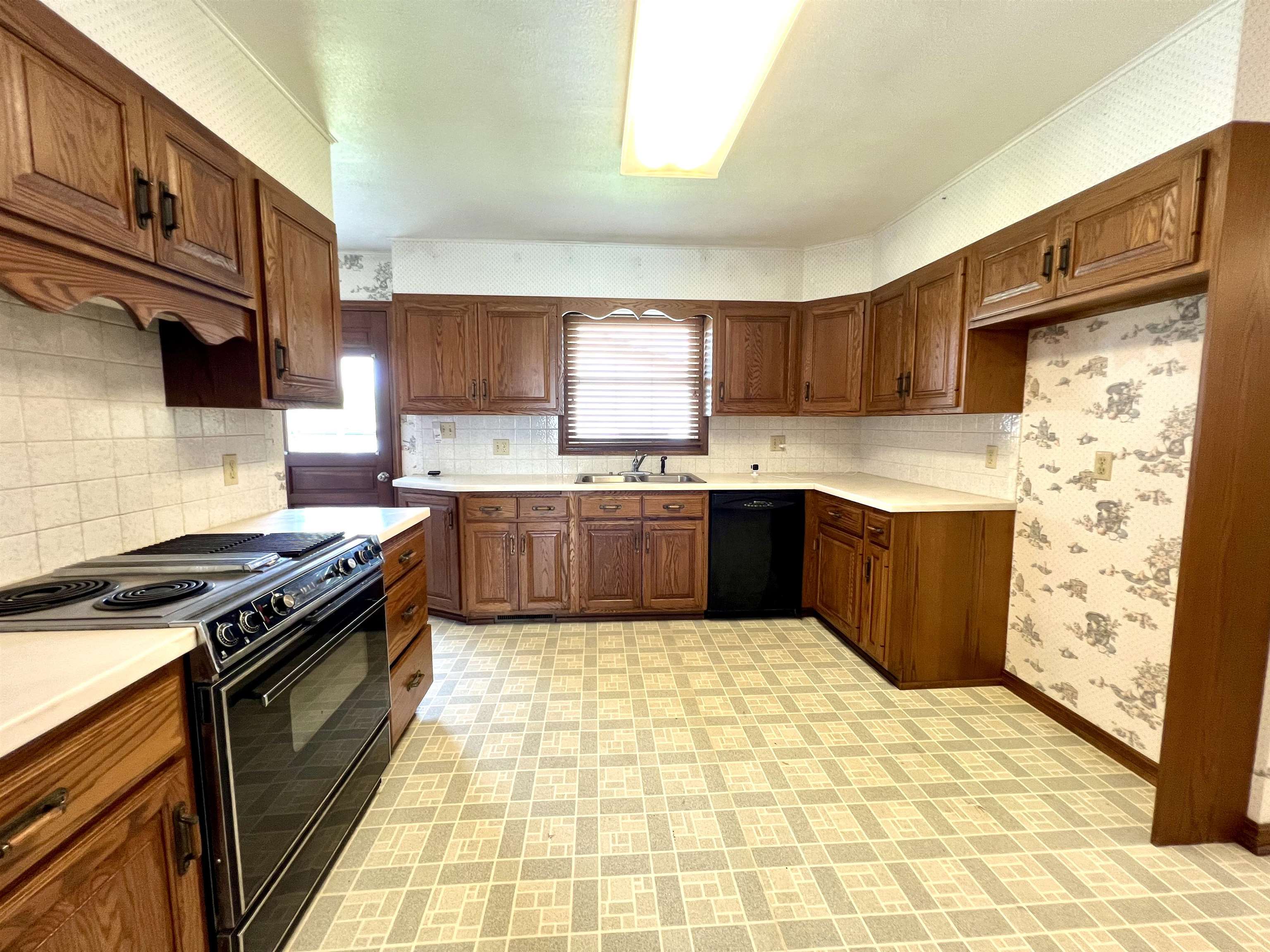 1015 N 10th