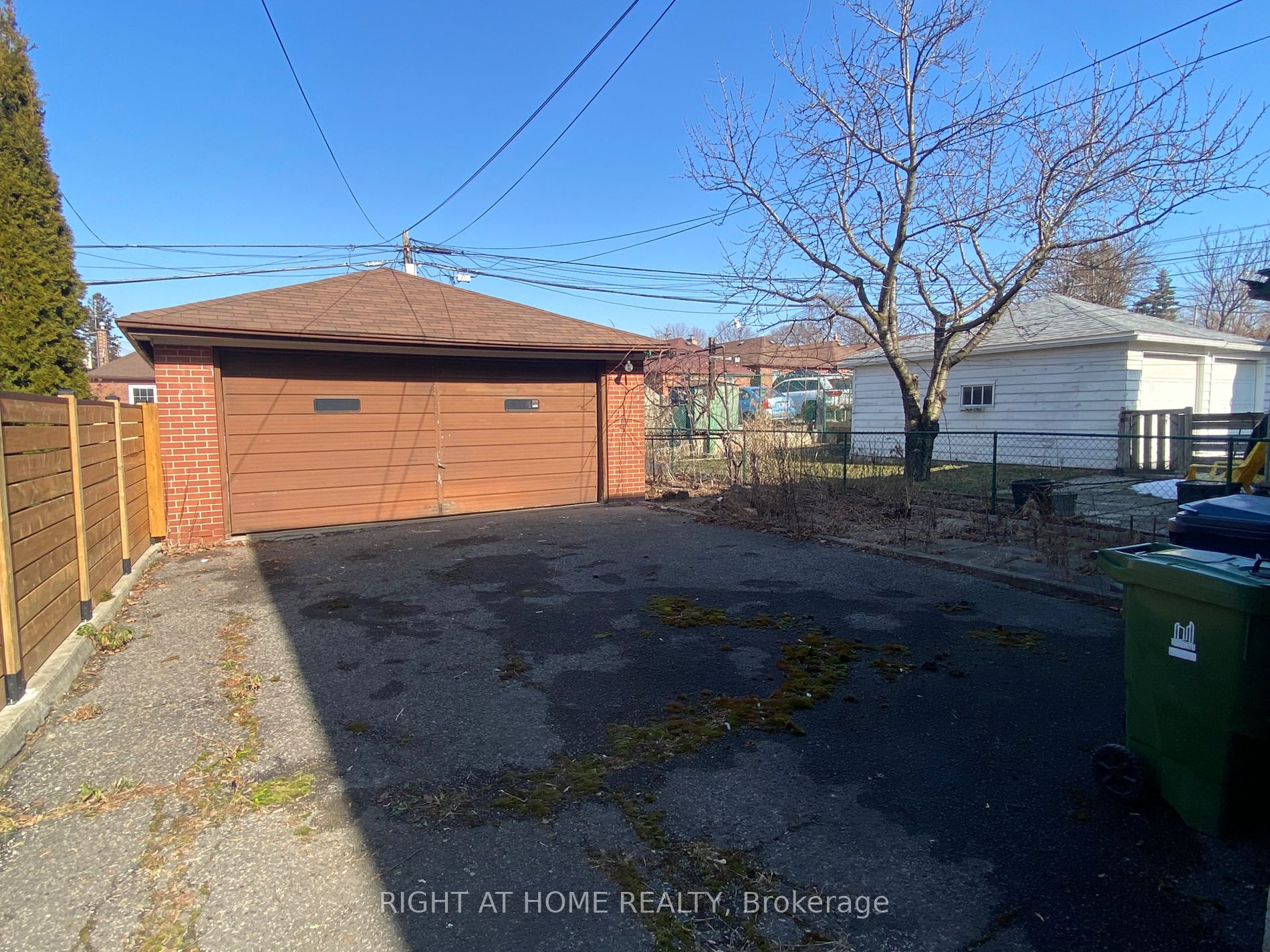 44 Lester Ave