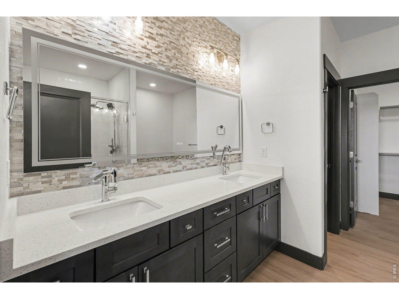 16505 Fairbanks Ct N