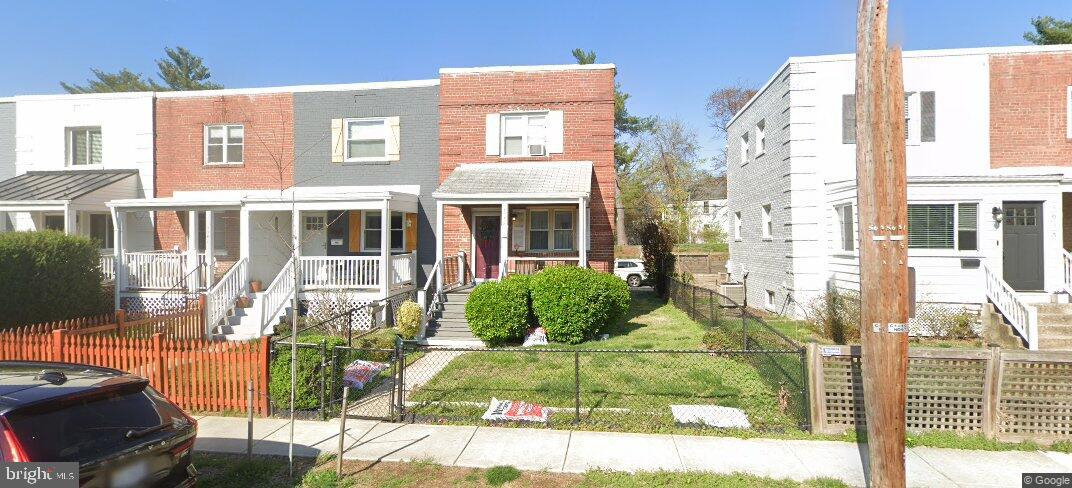 3039 Manning  