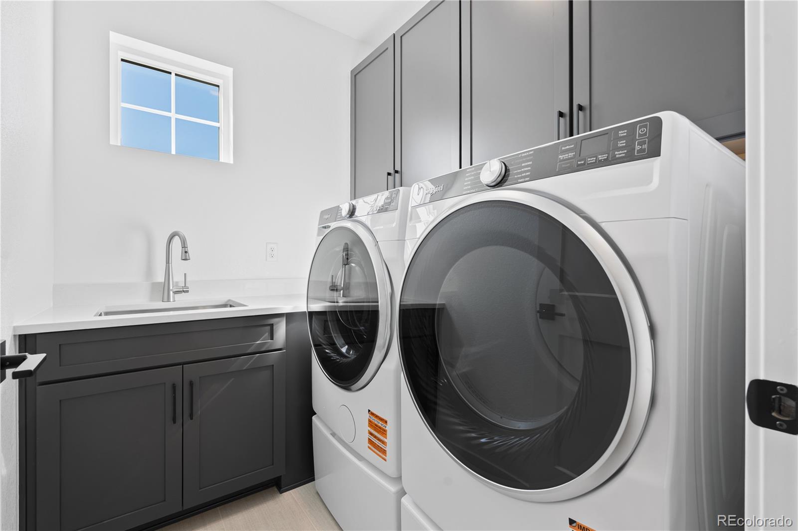 8892 Springsong Lane