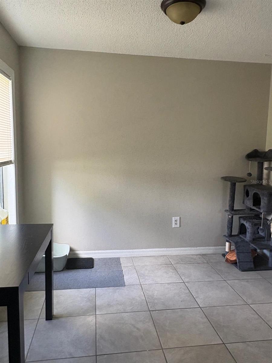 5861 La Costa Drive 115